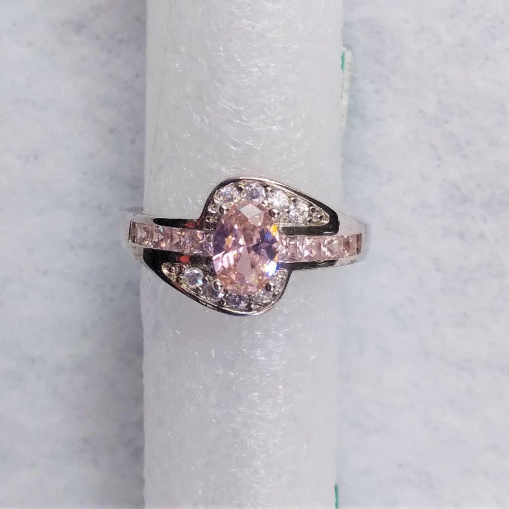 Brand New Beautiful White Gold Filled** Pink Oval & White CZ Ring - Size 7